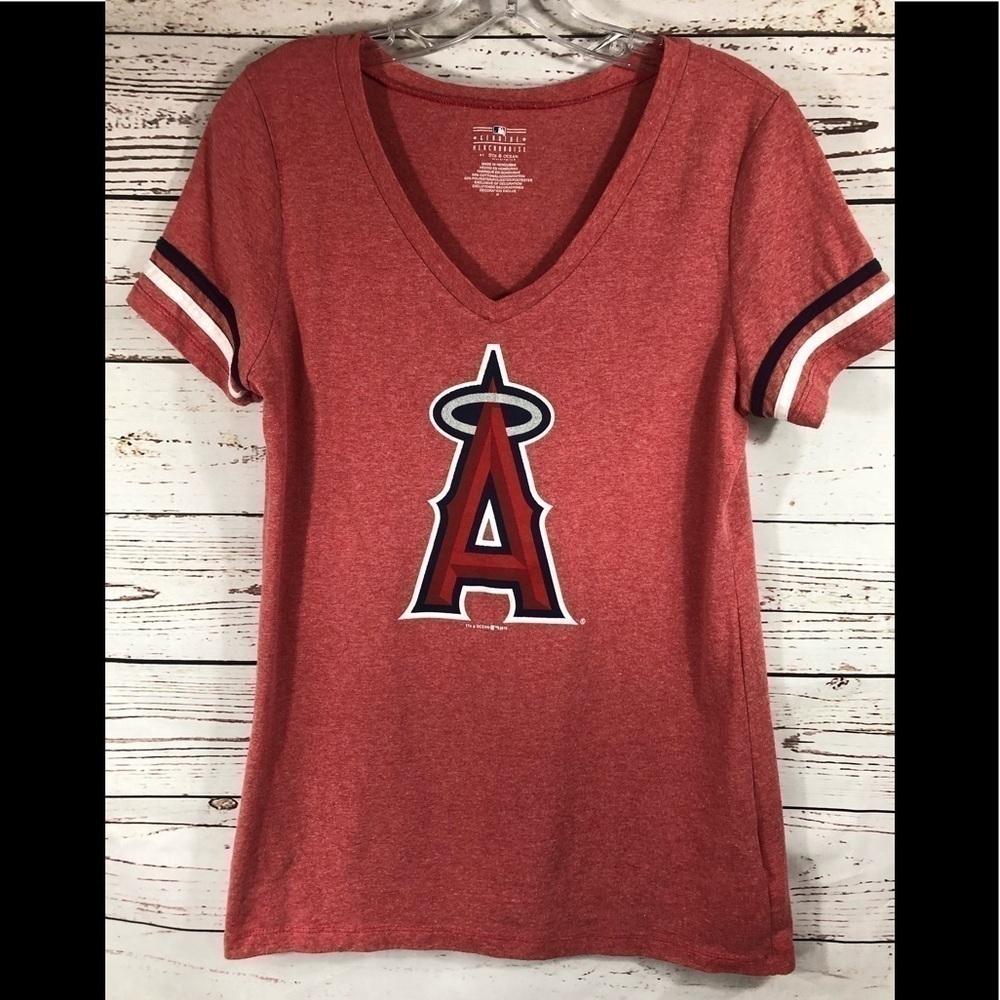 Angel’s Tee ❤️ - Picture 1 of 5